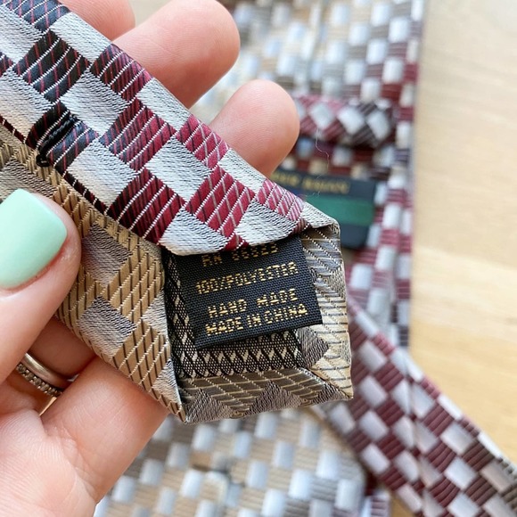 ALEXANDER JULIAN COLOURS Men's Multi Striped Handmade Polyester Necktie sz OS - Picture 13 of 14